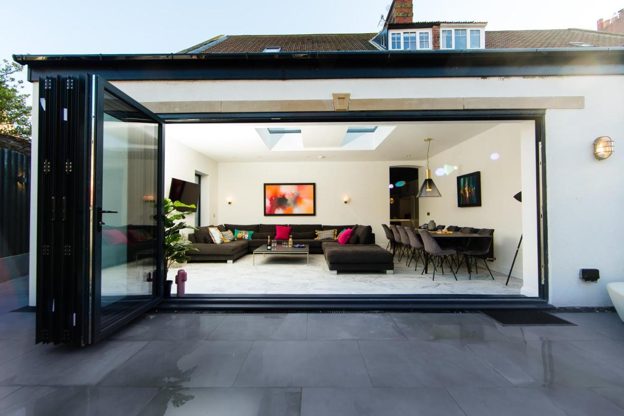 Rounton Villa By Maison Parfaite - Hot Tub - Sea Views - Parking Robin Hood's Bay Buitenkant foto